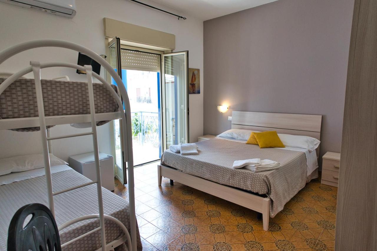 La Ruota Hotel Oliveri Ngoại thất bức ảnh