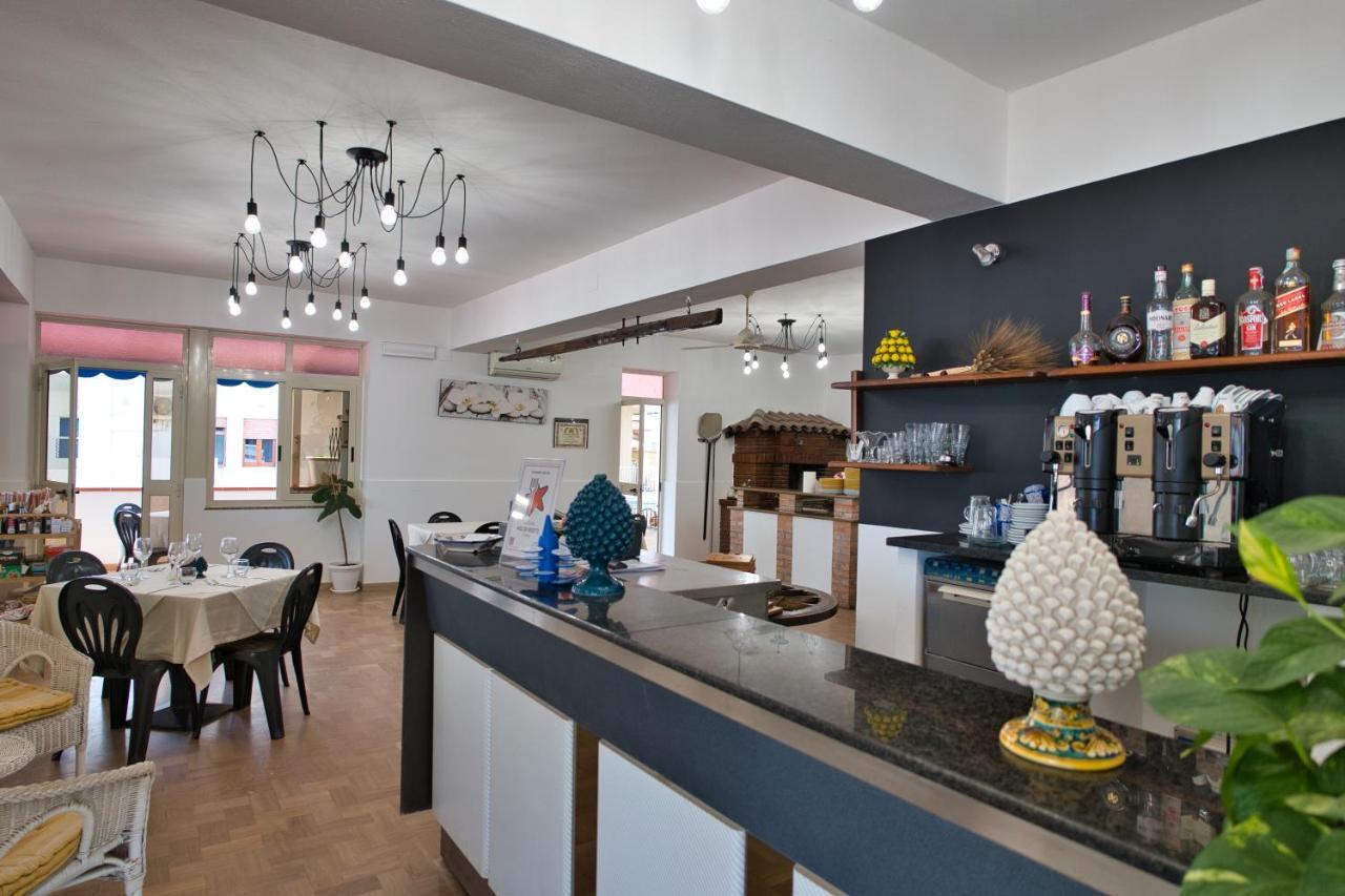 La Ruota Hotel Oliveri Ngoại thất bức ảnh
